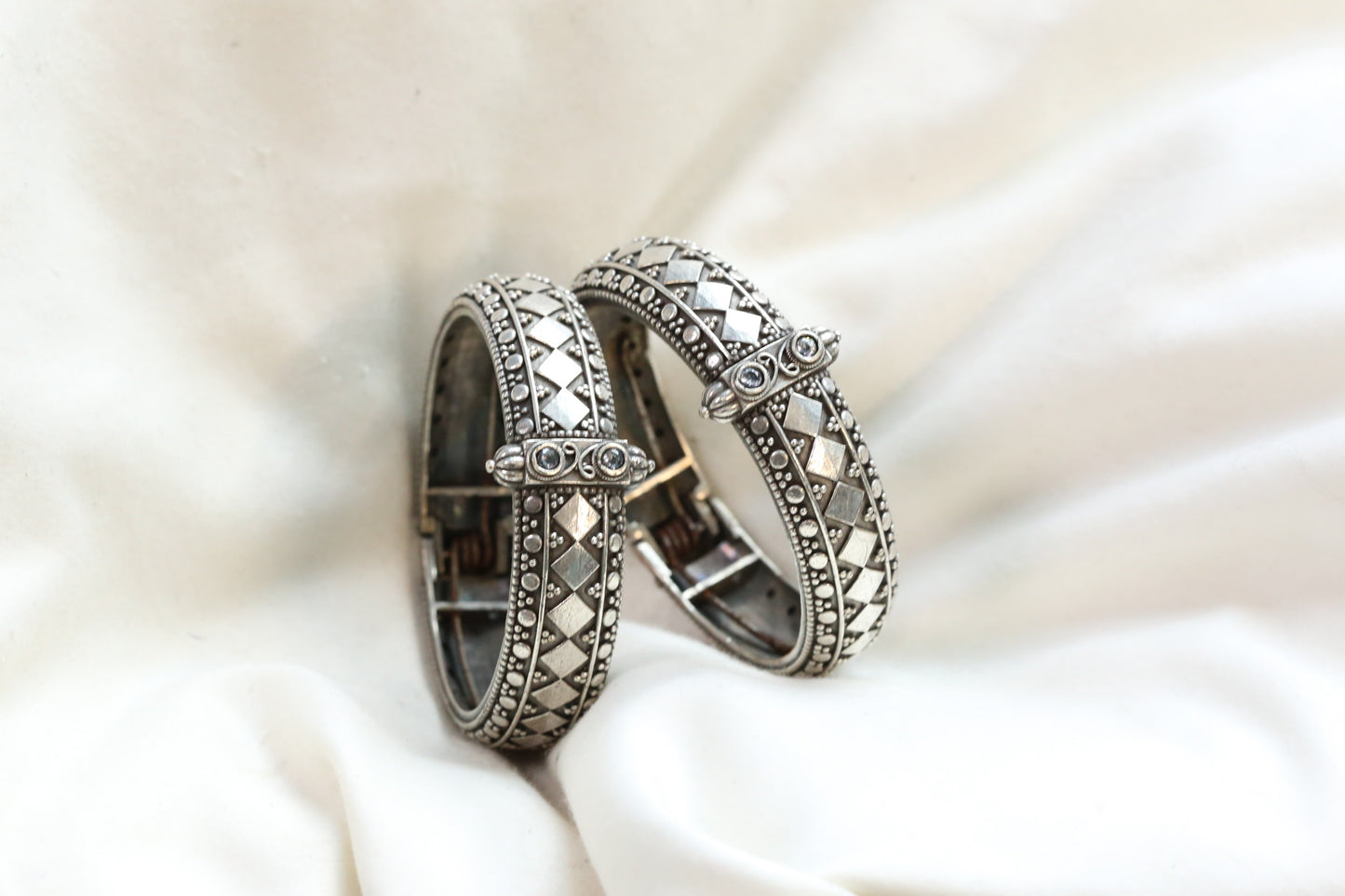 Lalita Silver Looka Alike Bangle  - Clear