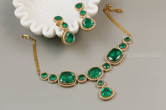 Emerald Green Necklace/ Choker Set (104-37)