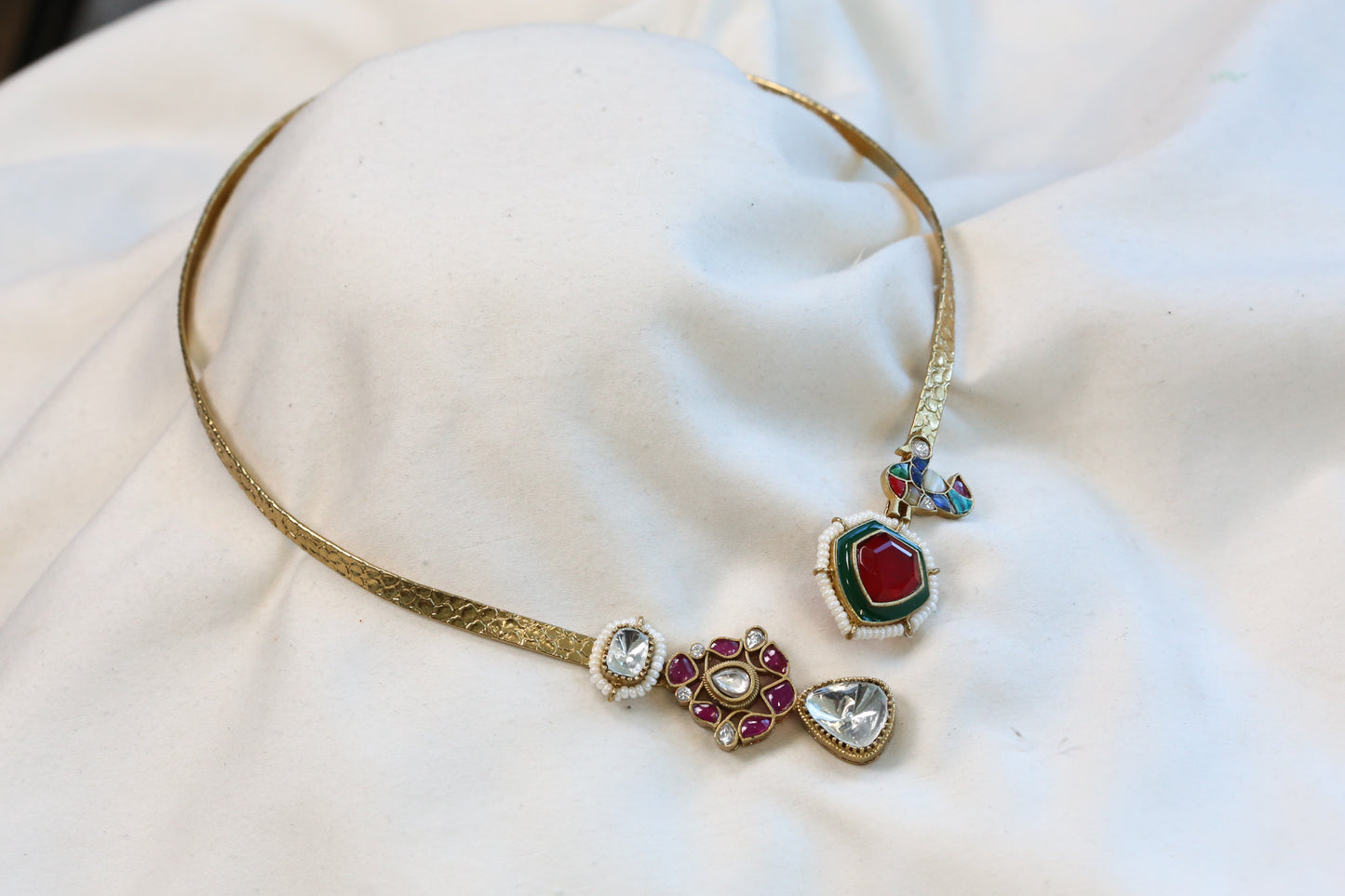 Adjustable Fusion Kundan, Doublet Hasli -Red