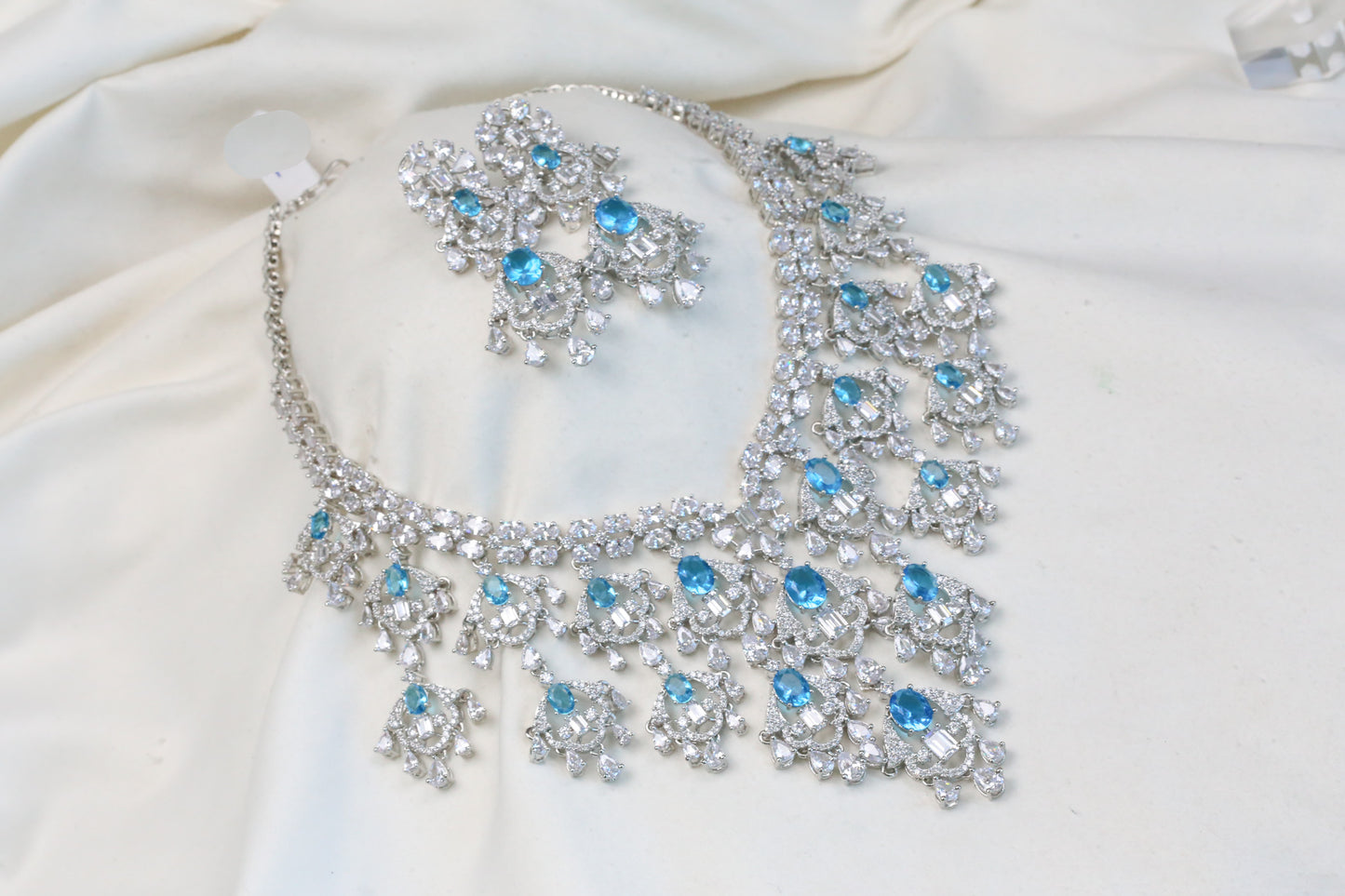 Premium Solitaire CZ & Blue Stones Necklace Set