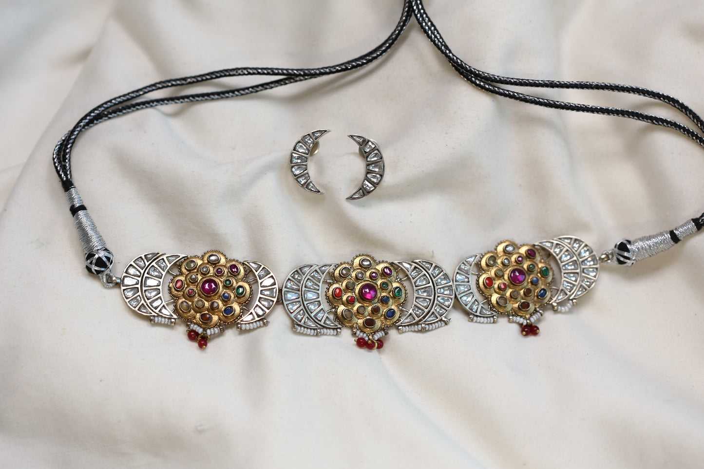 Designer Nakshatra Dual Tone Kundan Necklace Set