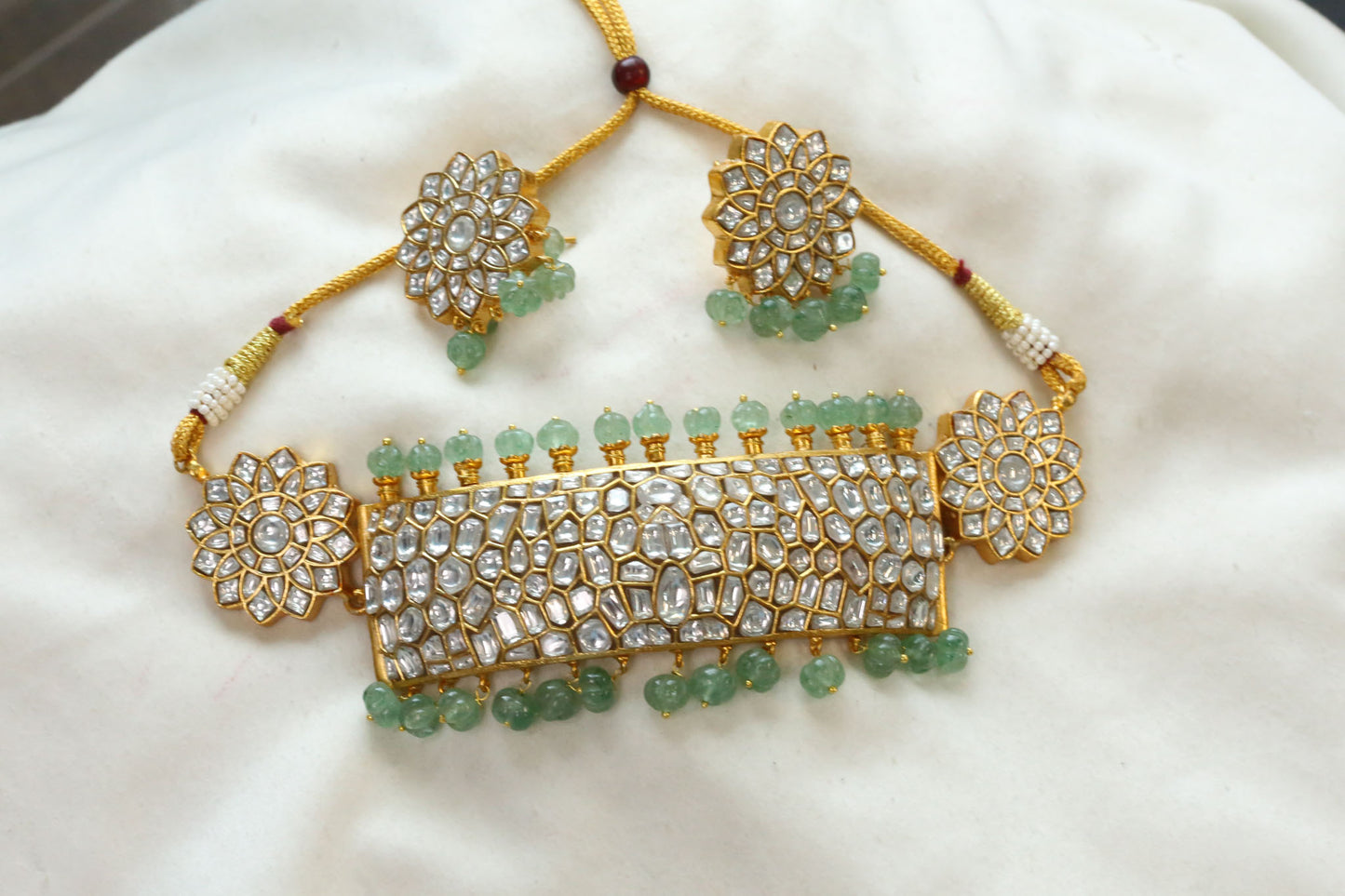 Jadau Kundan Choker - Aventurine Pumpkin Drops