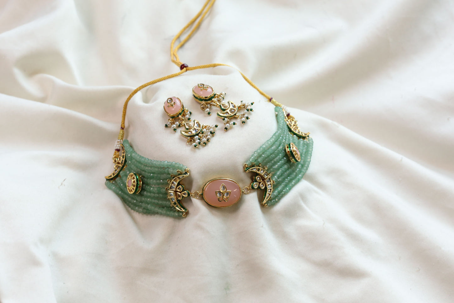 Inlay Kundan Beaded Choker Set - Green