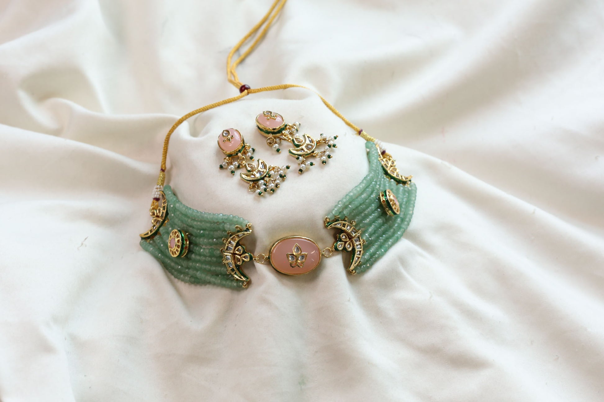 Inlay Kundan Beaded Choker Set - Green