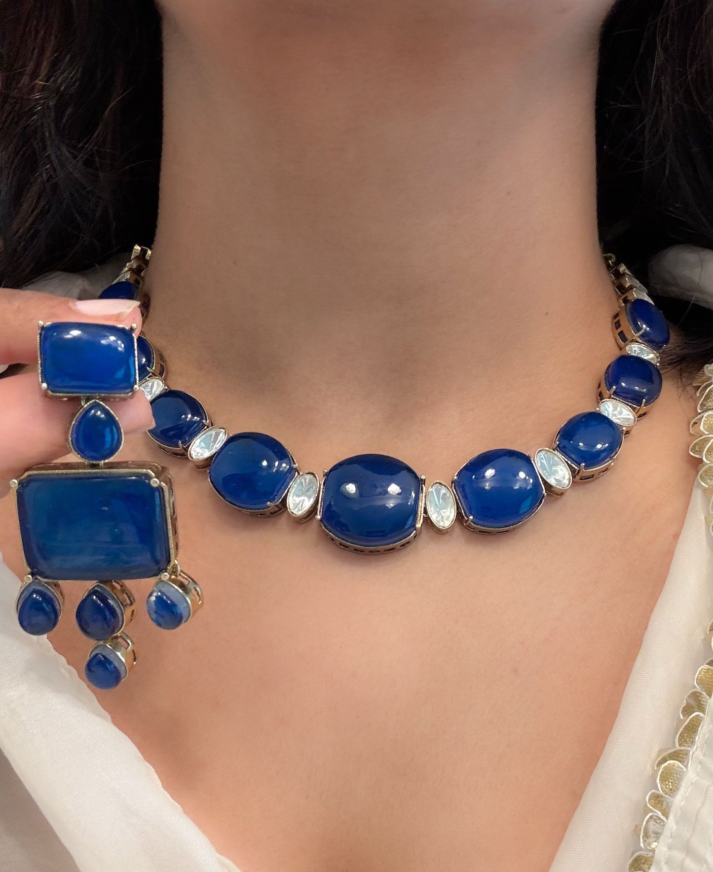 Pota Doublet & Uncut Kundan Necklace Set - Blue