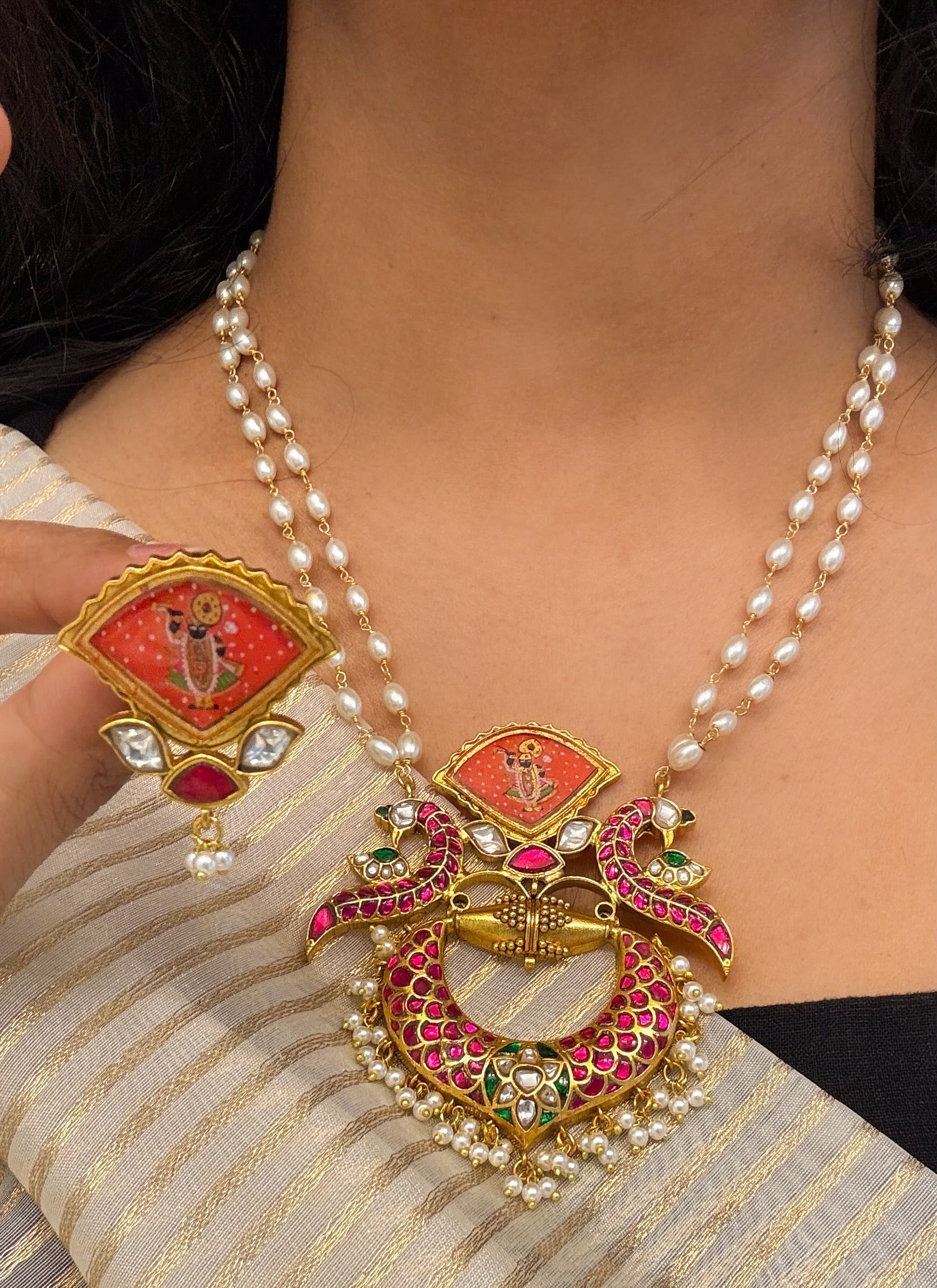 Srinathji Jadau Kundan Pendant Set