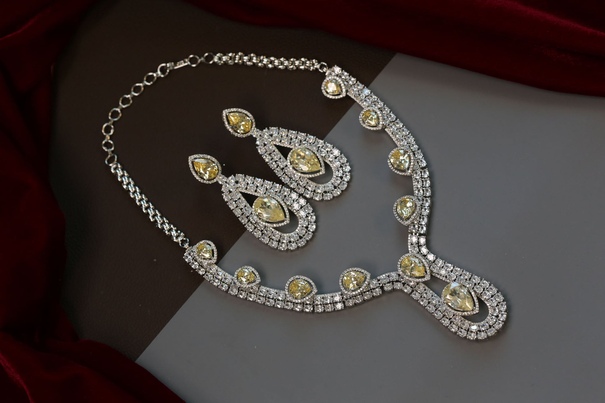 One Of A Kind Solitaire Necklace Set - Yellow