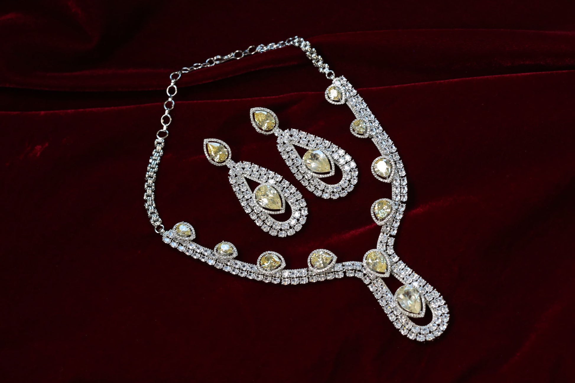 One Of A Kind Solitaire Necklace Set - Yellow