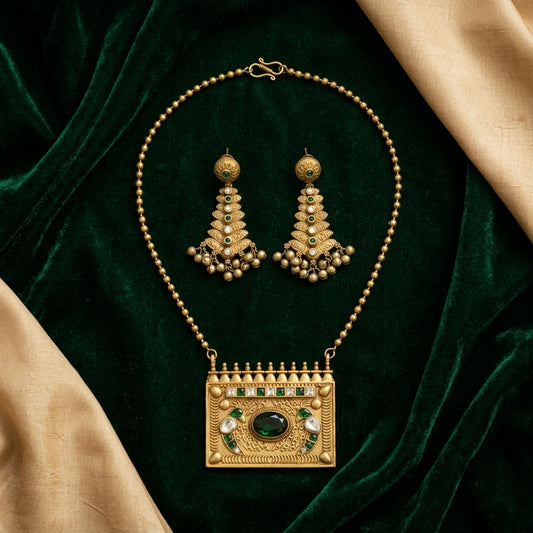 Antique Peacock Necklace Set - Green