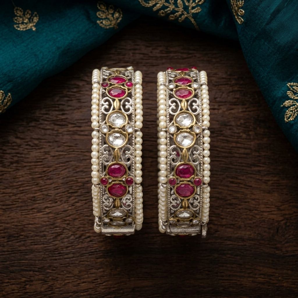 Nigaar Silver Look Alike Bangle (Openable)