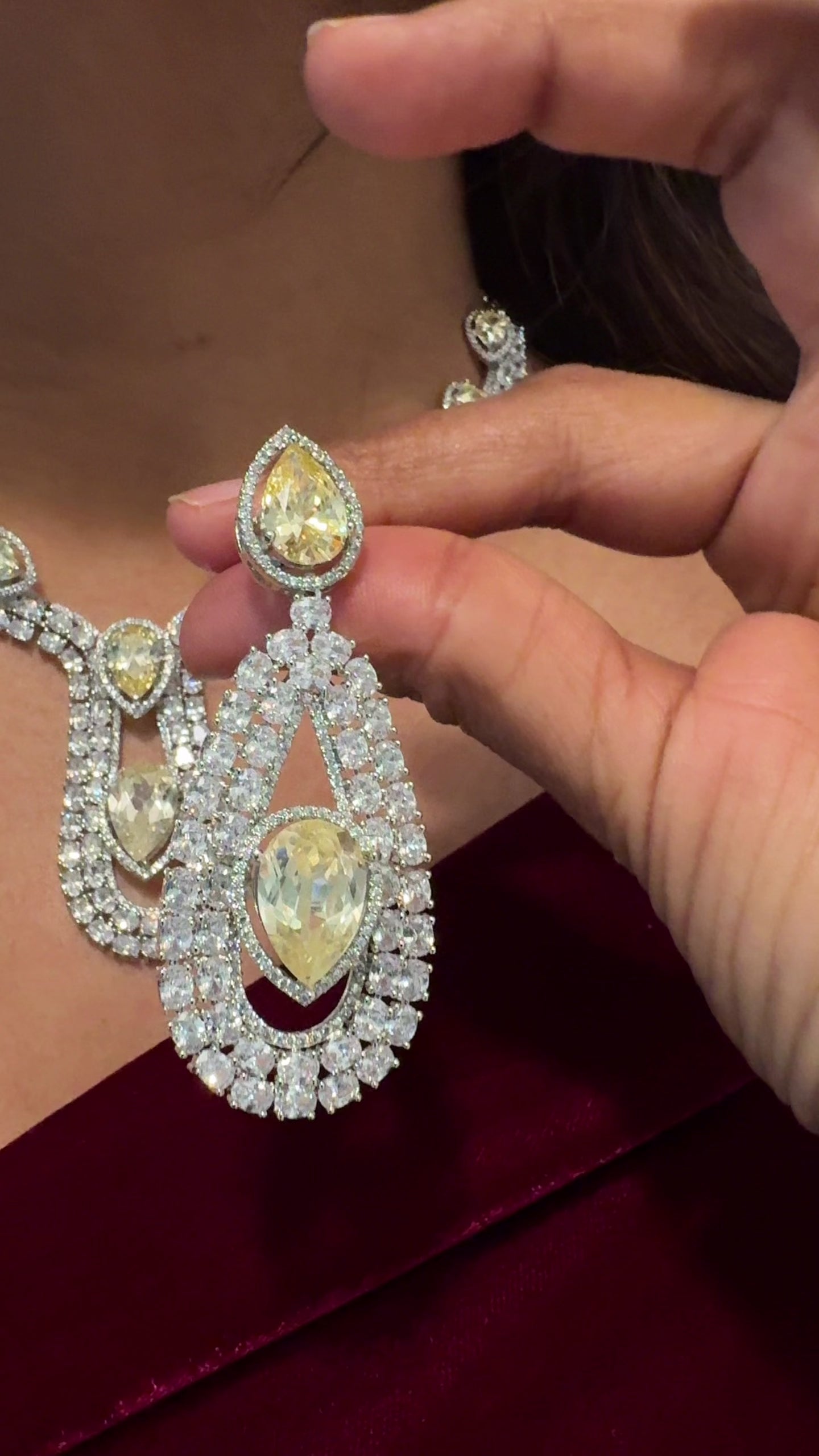One Of A Kind Solitaire Necklace Set - Yellow