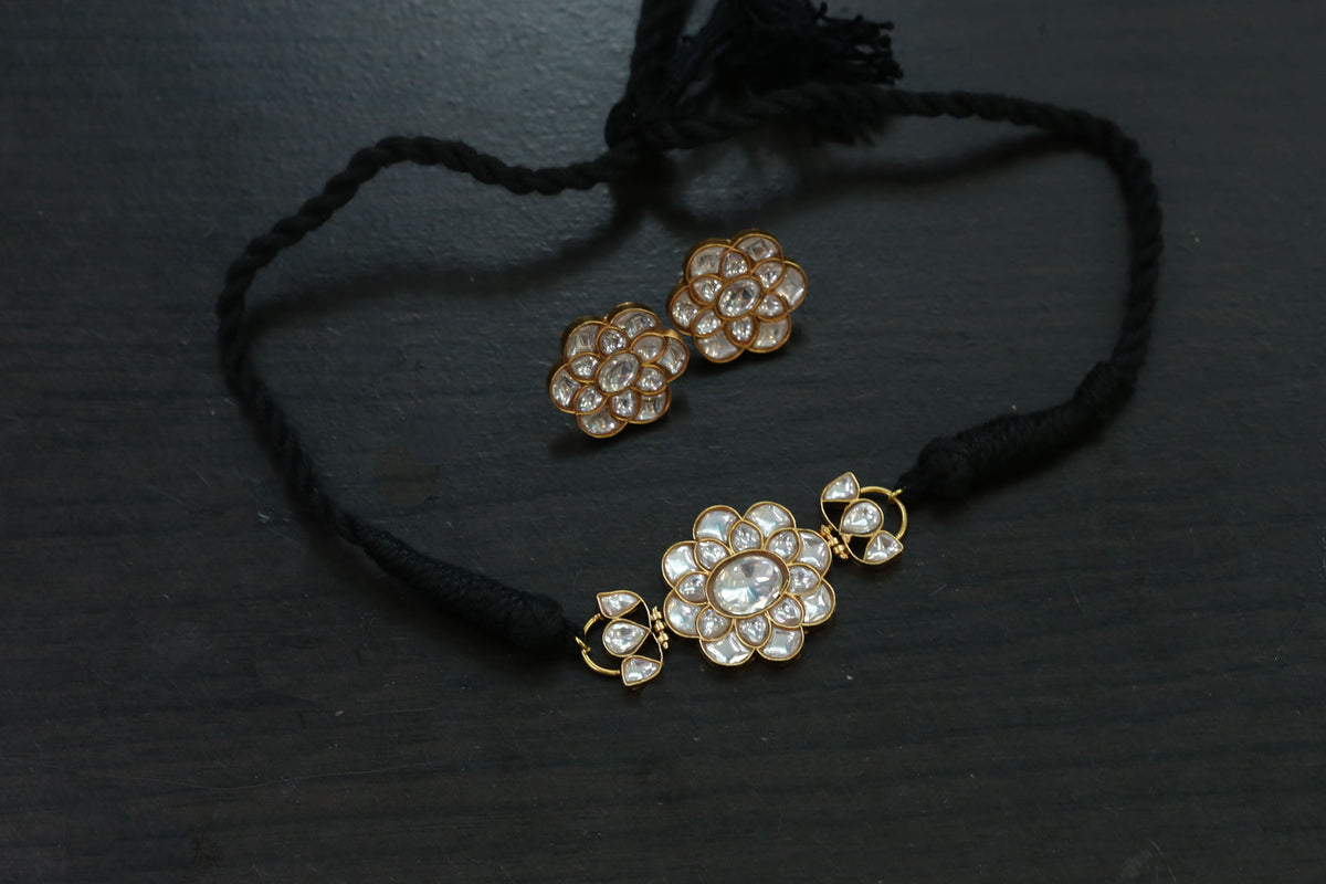 Dainty Jadau Kundan Choker Set
