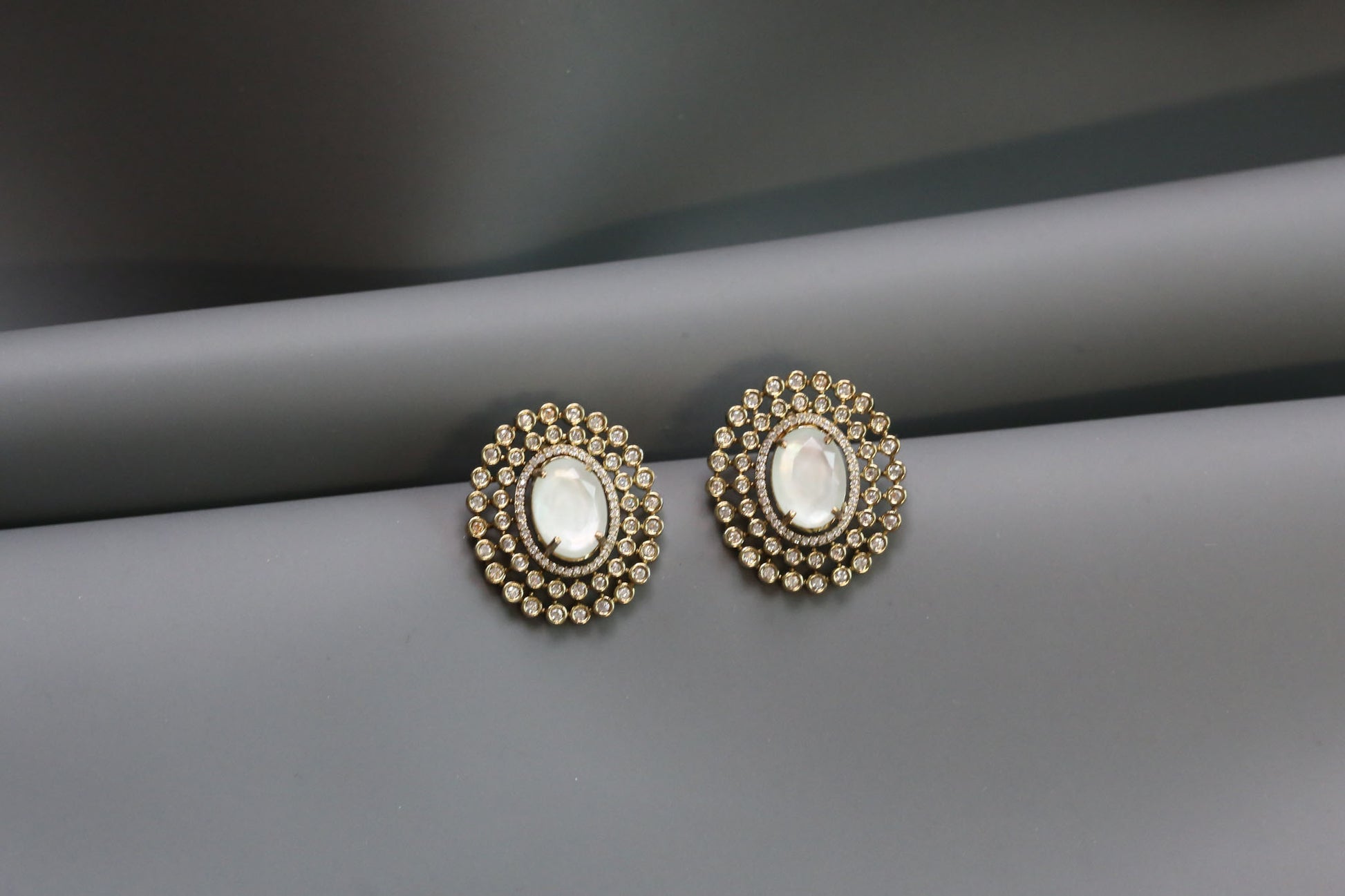 Sugar Stone Studs - Moonstone