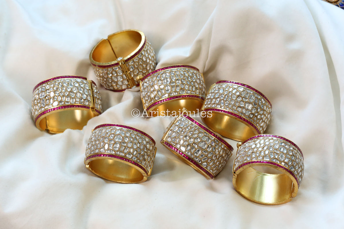 Naira Designer Jadau Kundan Bangle (Openable)