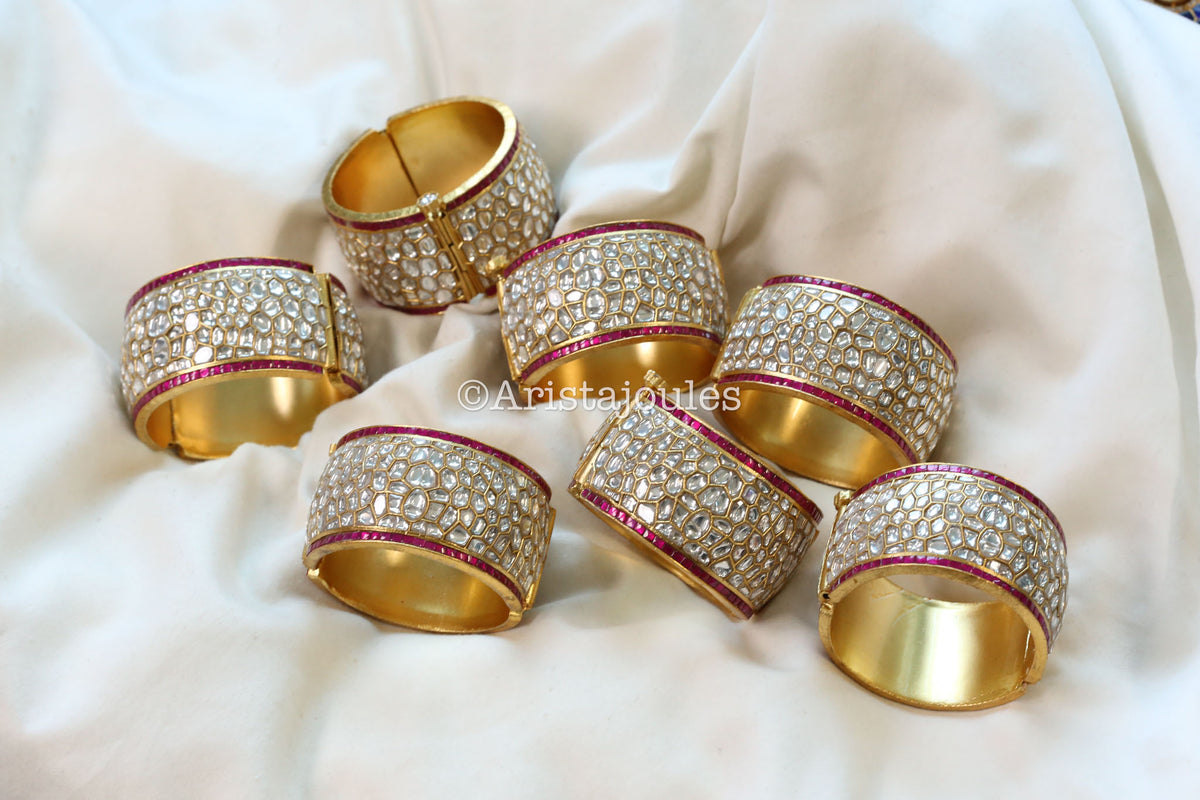 Naira Designer Jadau Kundan Bangle (Openable)