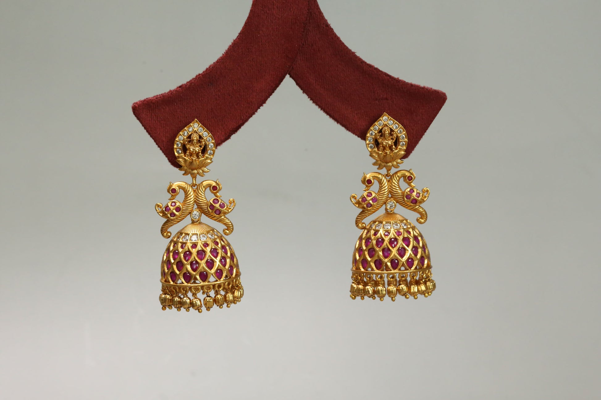 Maurya Kemp Stones Jhumka
