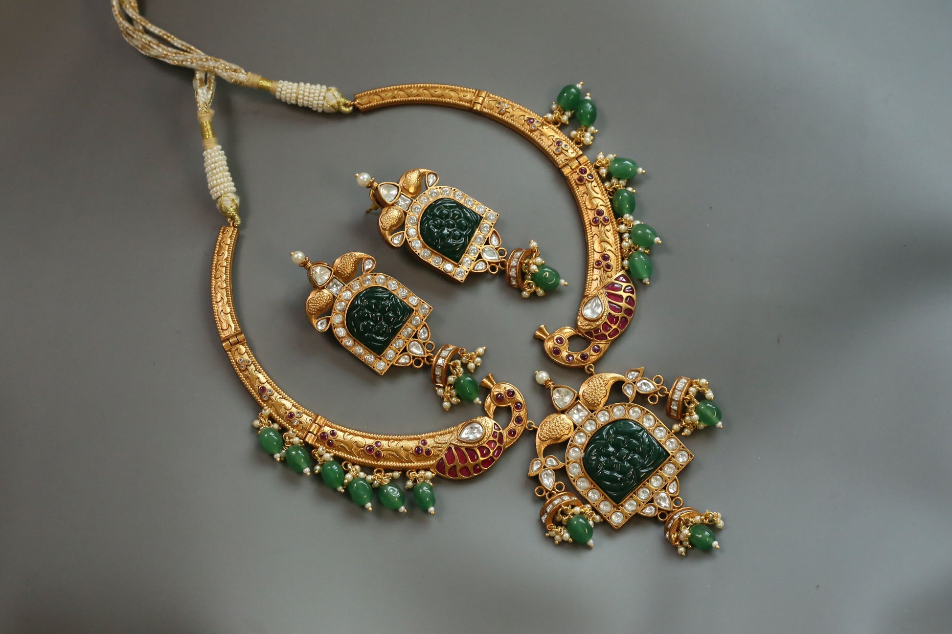 Amrapaali Hasli Necklace Set - Multi