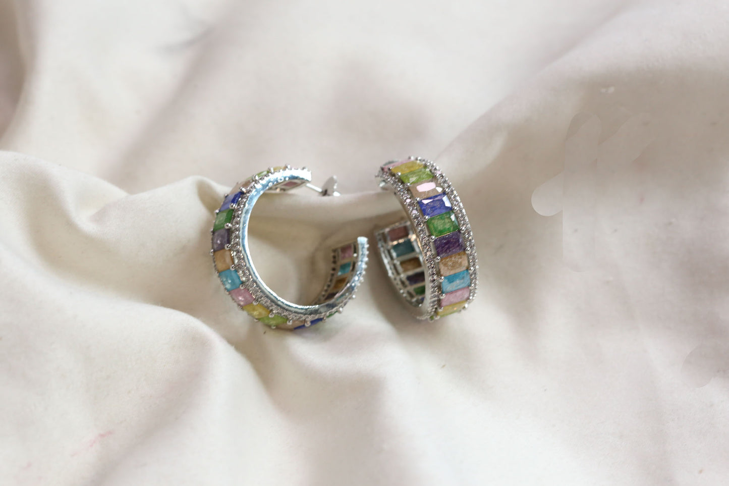 Milky Stones Multicolor Hoops