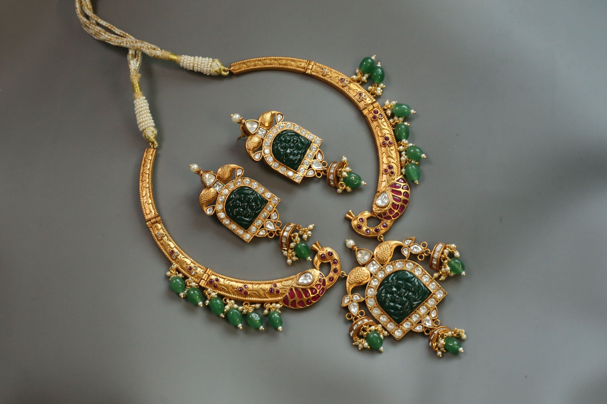 Amrapaali Hasli Necklace Set - Multi