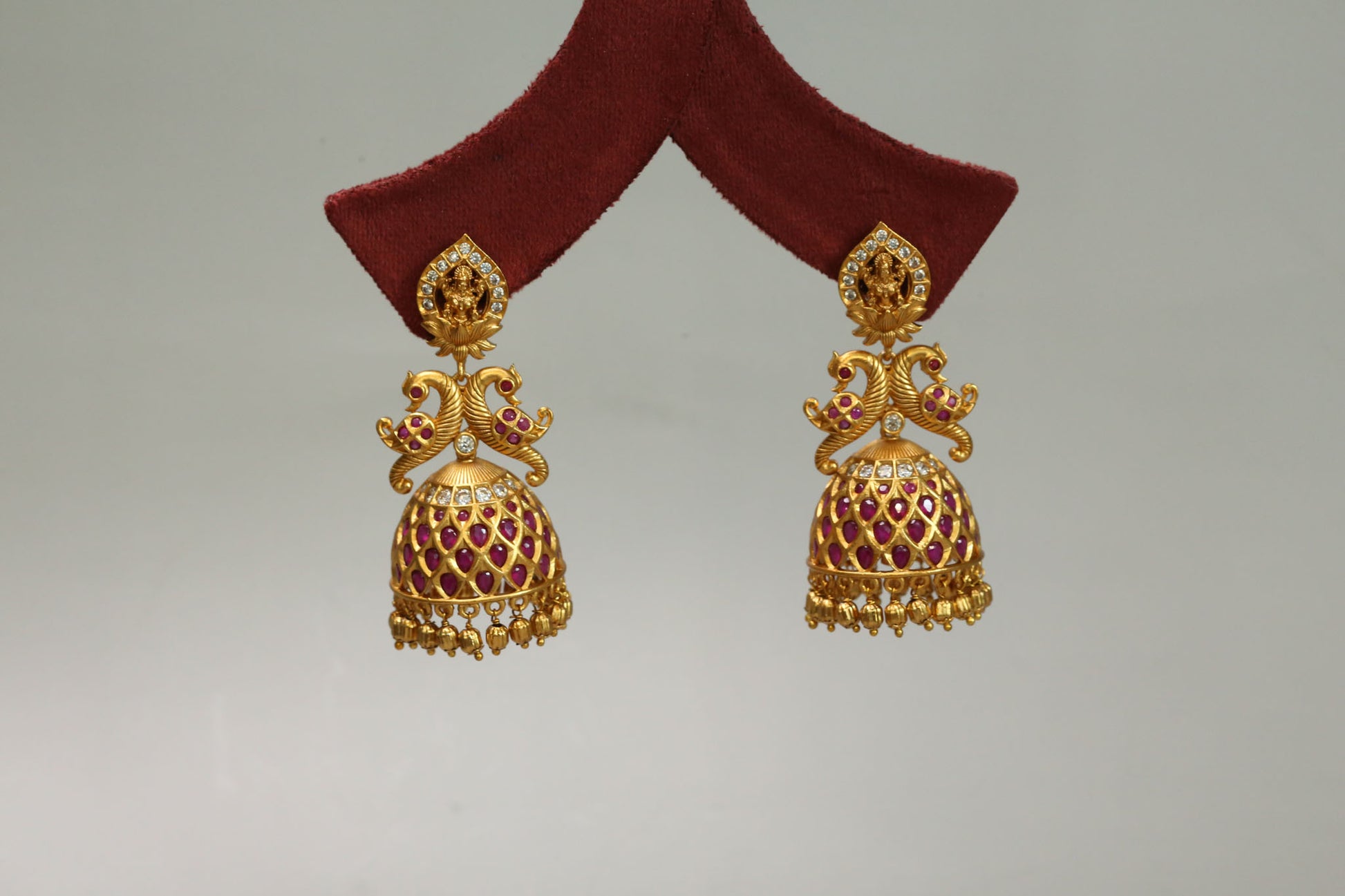 Maurya Kemp Stones Jhumka
