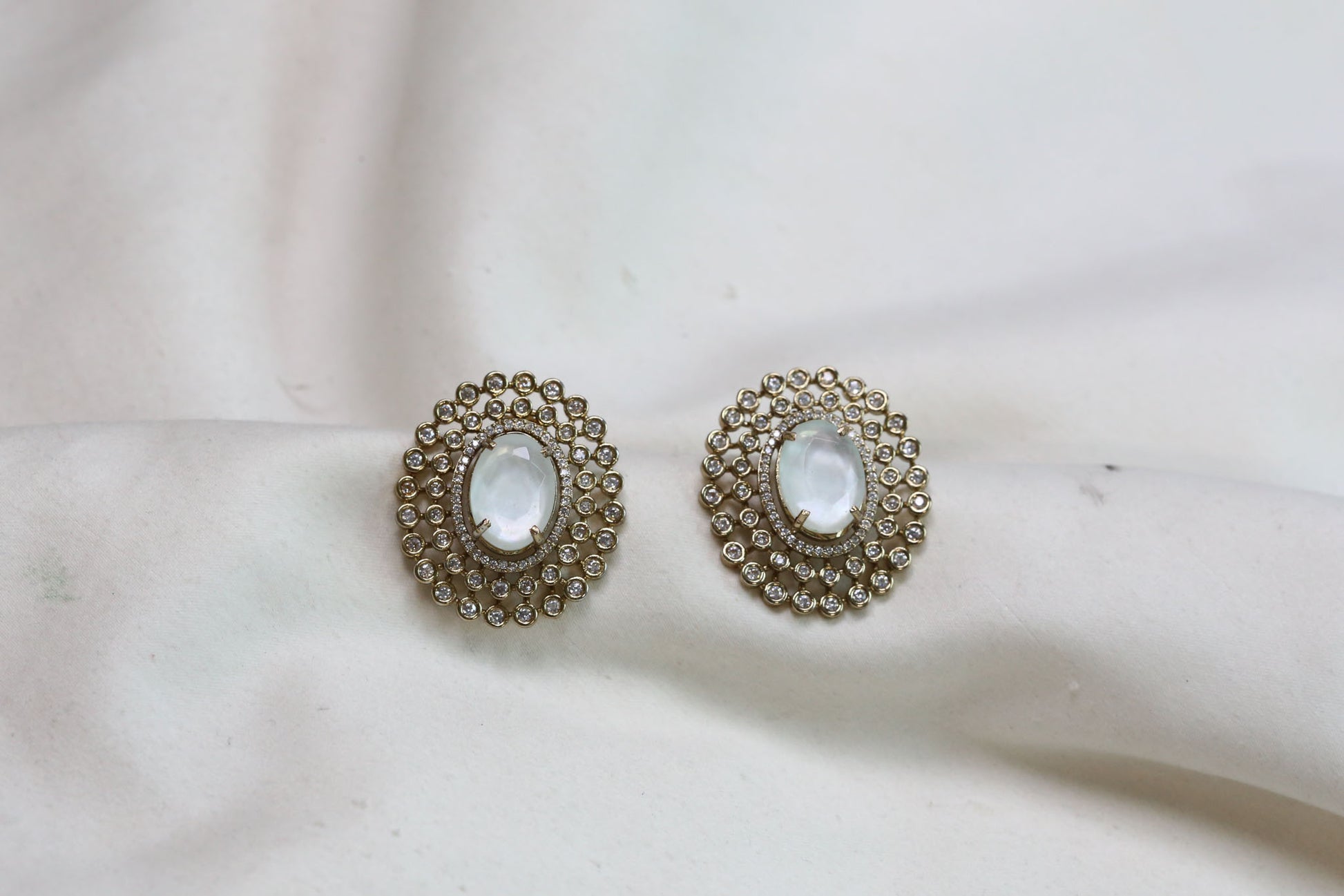 Sugar Stone Studs - Moonstone