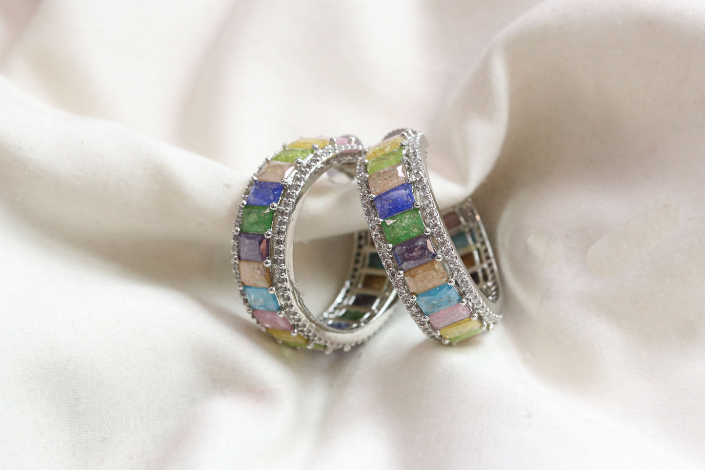 Milky Stones Multicolor Hoops