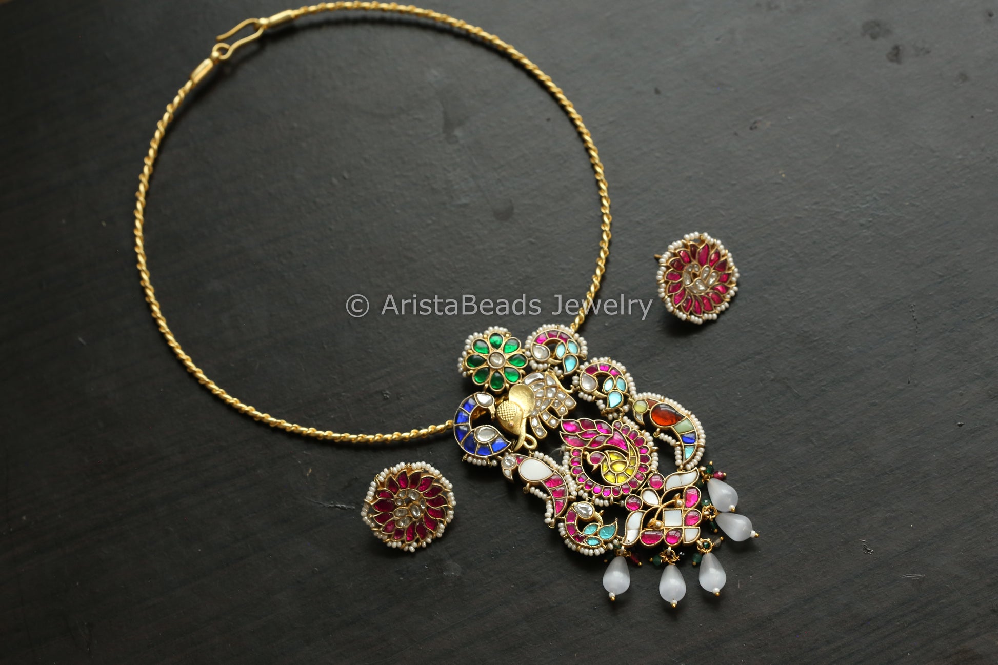 Multicolor Jadau Kundan Pendant Hasli Set