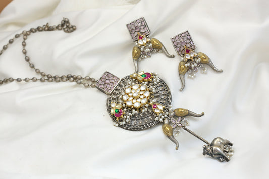 Fusion Kundan Dual Tone Necklace Set