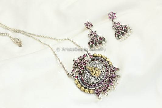 Temple Nakshi Pendant Set