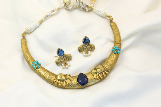 Antique Gold Tone Blue Necklace Set  (T102-53)