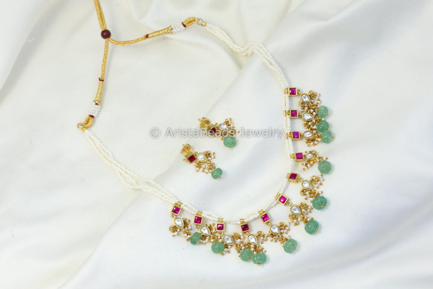 Noor Dainty Jadau Kundan Necklace