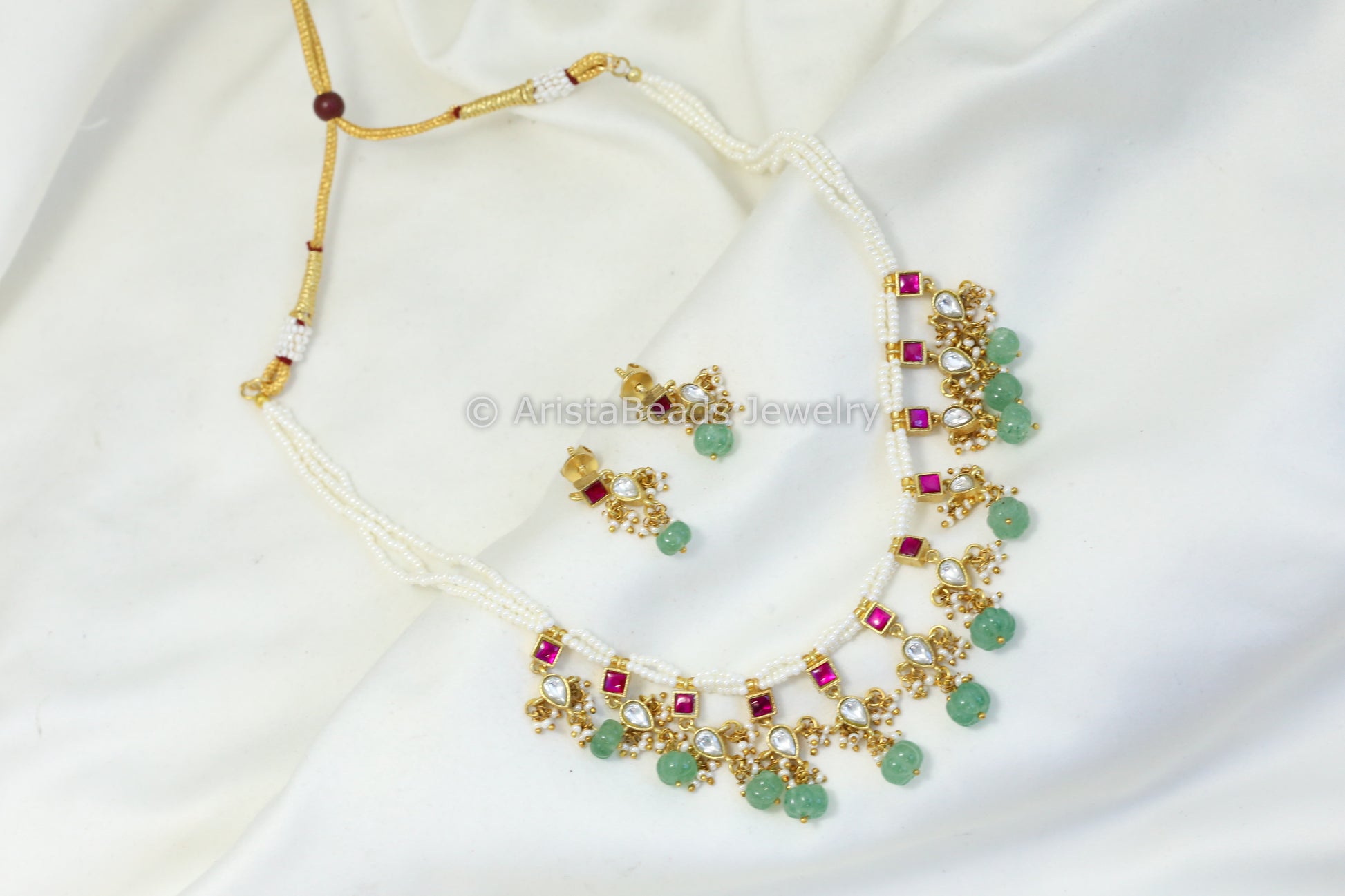 Noor Dainty Jadau Kundan Necklace