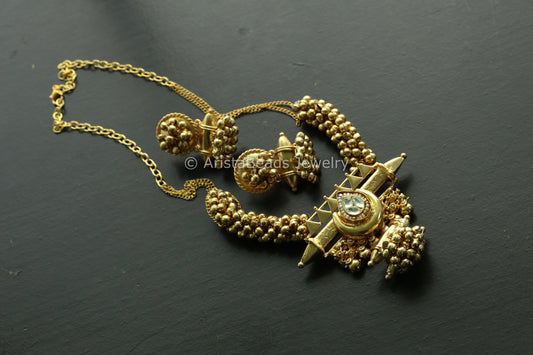 Gold Ghungroo Kundan Motif Set - Clear