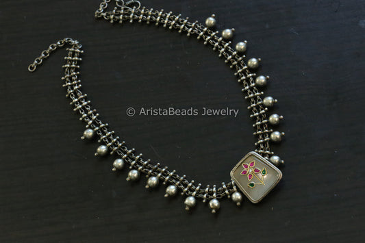 Kundan Inlay Silver Look Alike Fusion Necklace - Gray