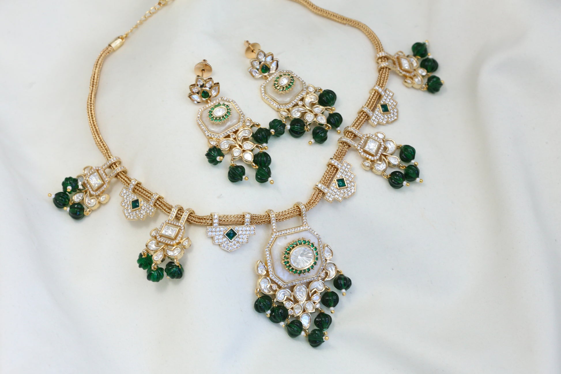 Mop Kundan Polki Necklace Set -Green