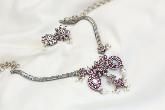 Dainty Kemp Necklace Set - Ruby