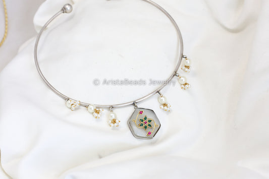 Alia Inlay Kundan Hasli Necklace - Gray