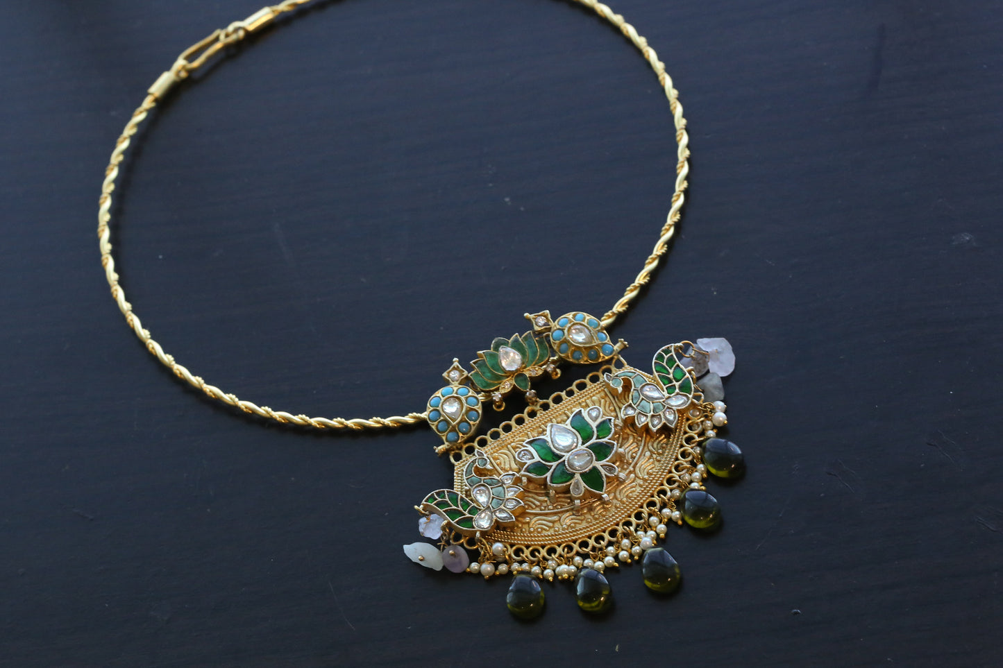 Handmade Fusion Jadau Kundan Hasli Necklace (ABJ-FP101-7)