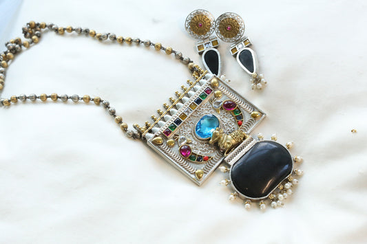 Dhaani Oxidized Kundan Necklace Set (T102-07)