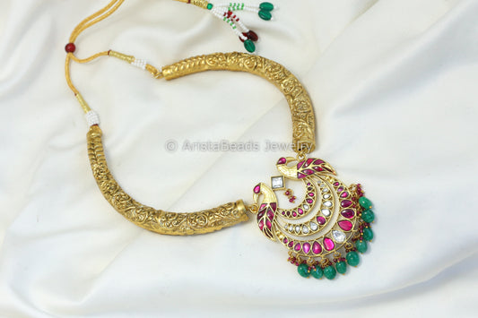 Temple Nakshi Hasli & Jadau Pendant Necklace