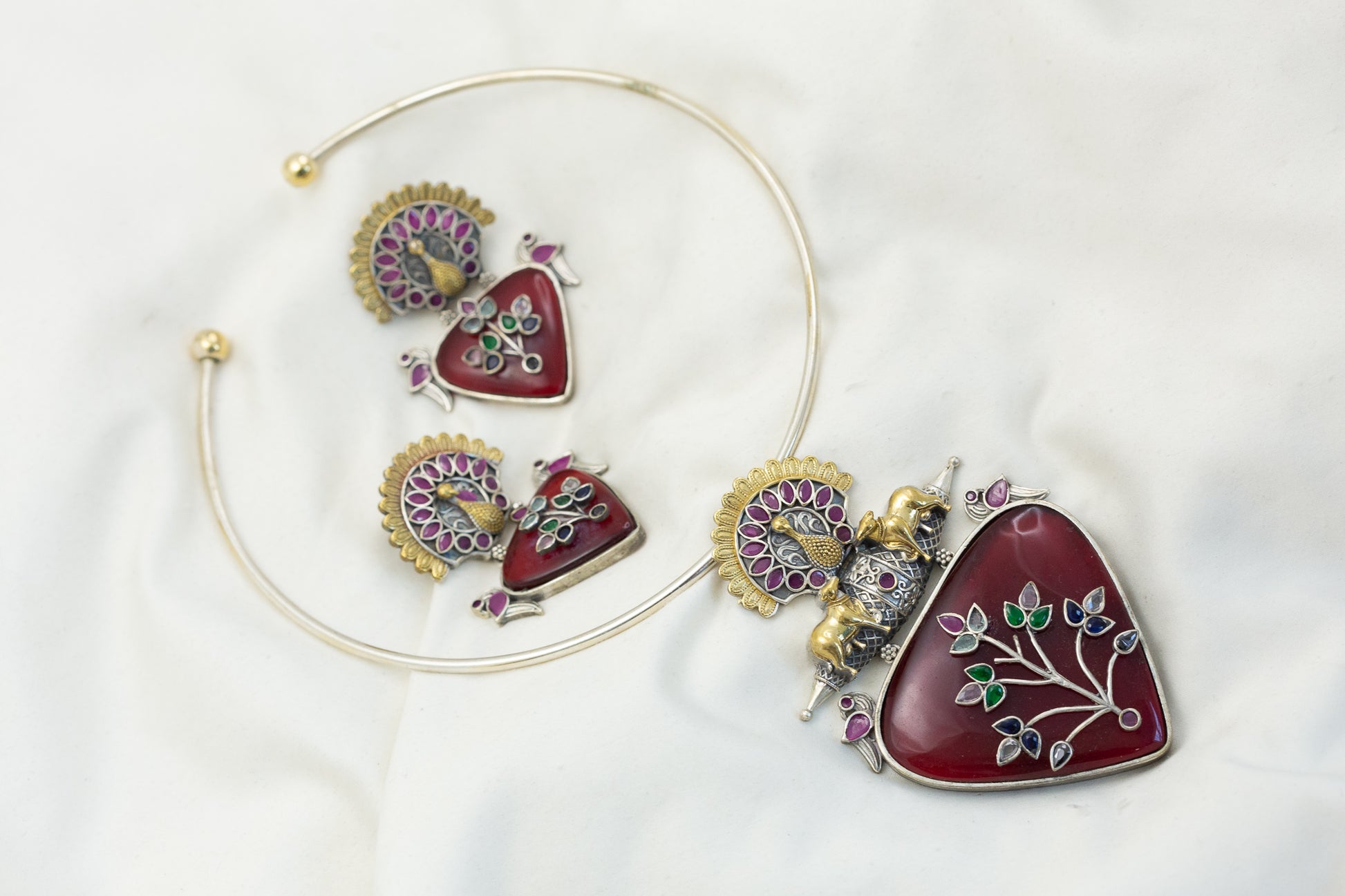 Oxidized 2 Tone Fusion Red Stone  Necklace  (T102-40)