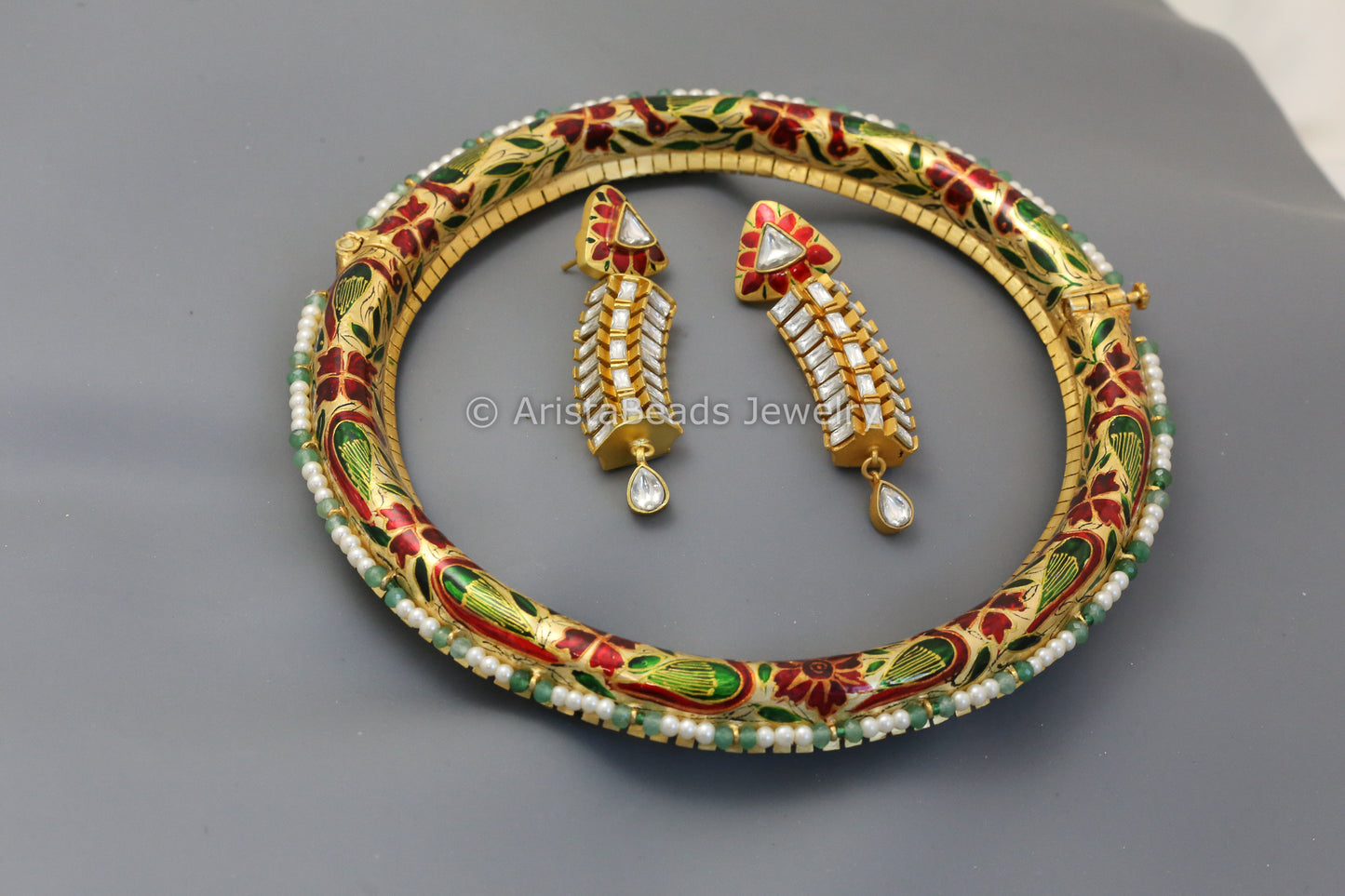 Jodha Jadau Kundan Hasli Set