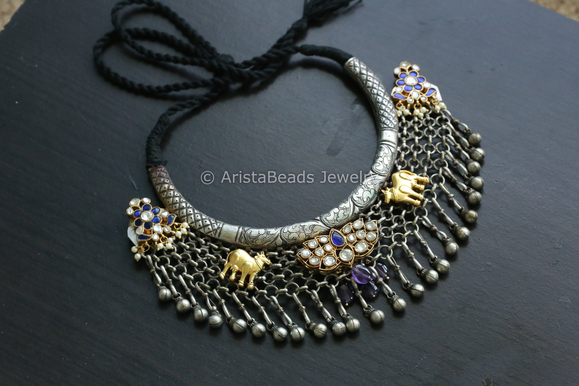 Reversible Oxidized Kundan Hasli (T102-26)