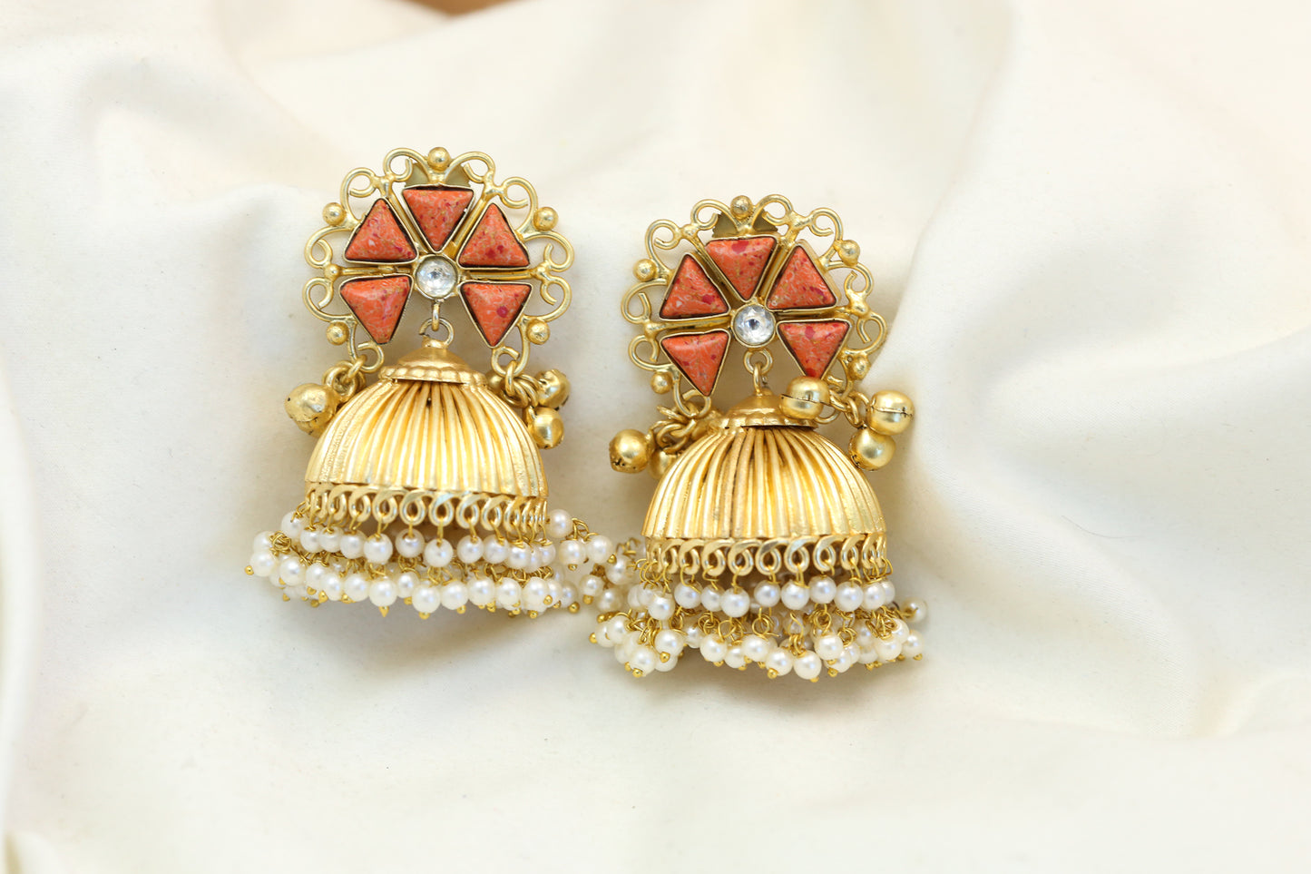 Coral Kundan Fusion Matt Gold Jhumka (101-18)