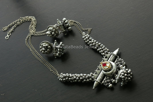Oxidized Ghungroo Kundan Motif Set - Ruby