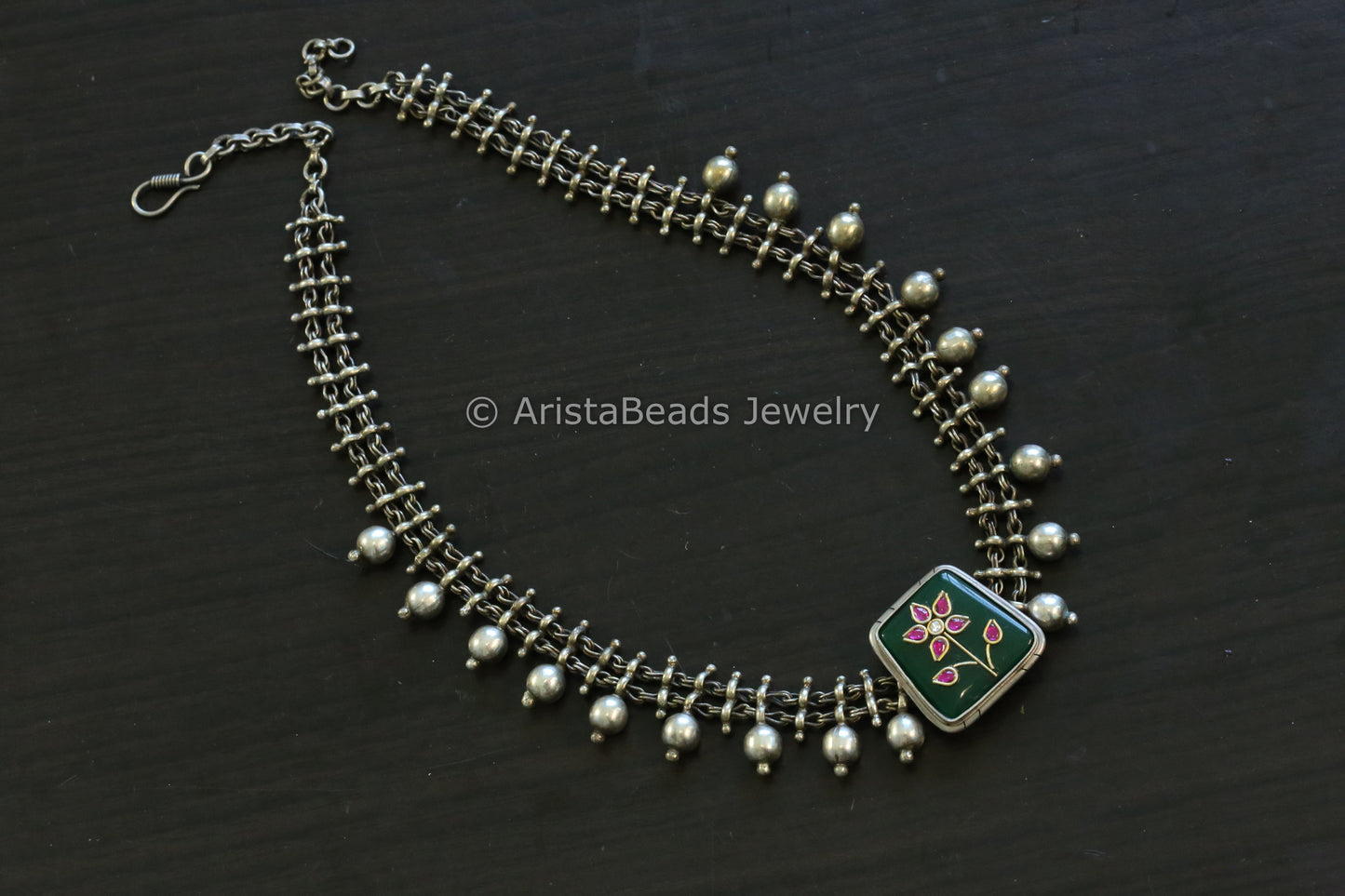 Kundan Inlay Silver Look Alike Fusion Necklace - Green