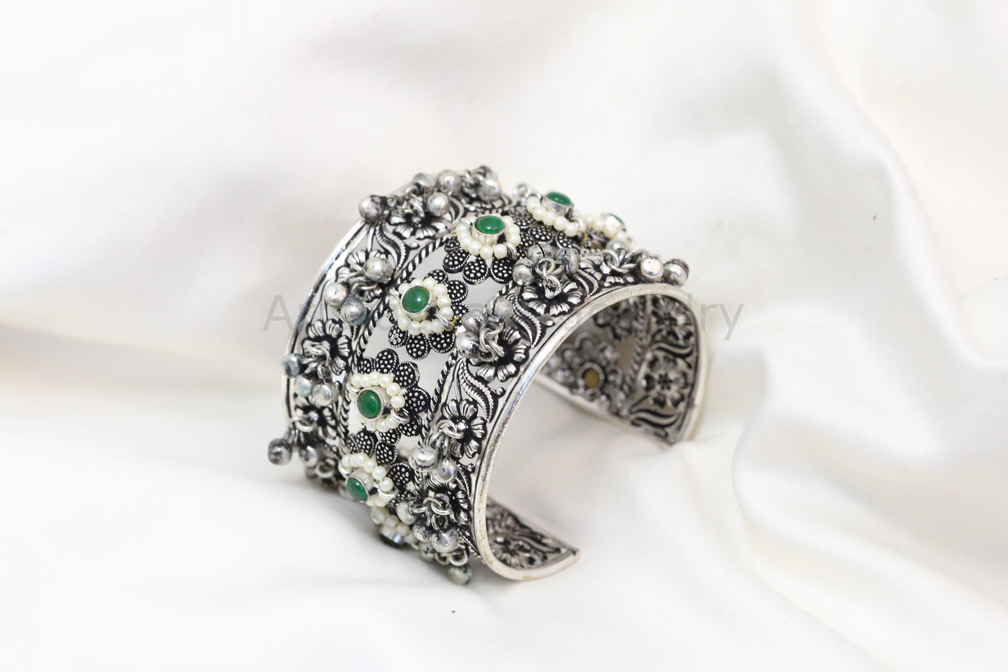 Silver look Adjustable Bracelet