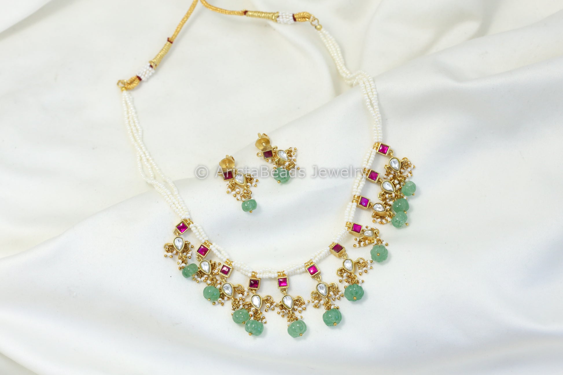 Noor Dainty Jadau Kundan Necklace