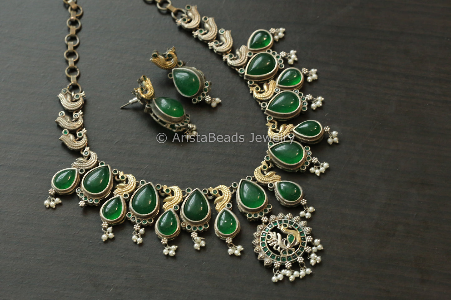 Dual Tone Green Monalisa Stone Necklace Set