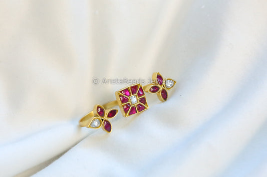 Jadau Kundan Two Finger Bar Ring (Adjustable) -Ruby Clear